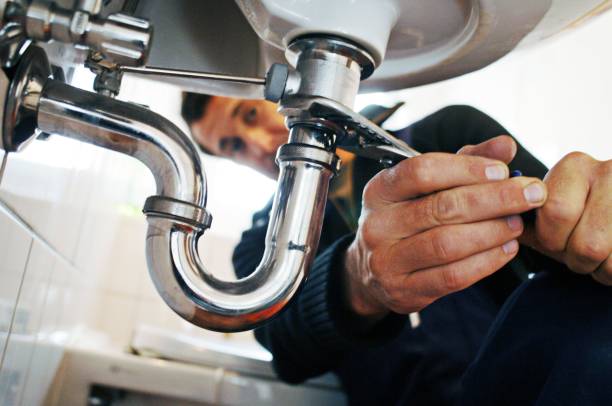 Best Shower Repair Services  in Licking, MO